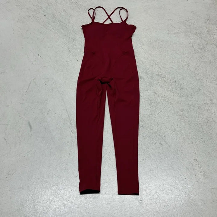 Damern Sportig Overall med tunna remmar och figursydd design Mirla-Eva Jonsson