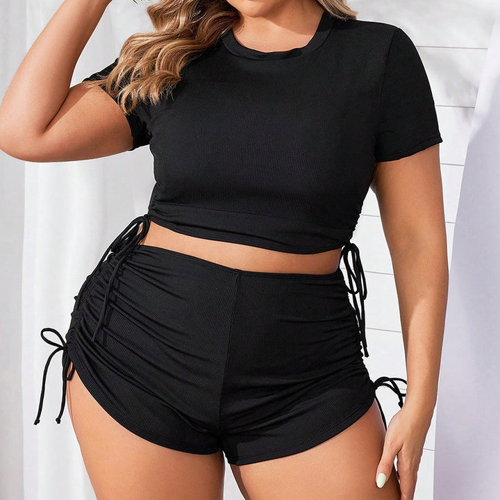 Damern Sportigt set med crop-top och shorts med justerbara remmar Mirla-Eva Jonsson