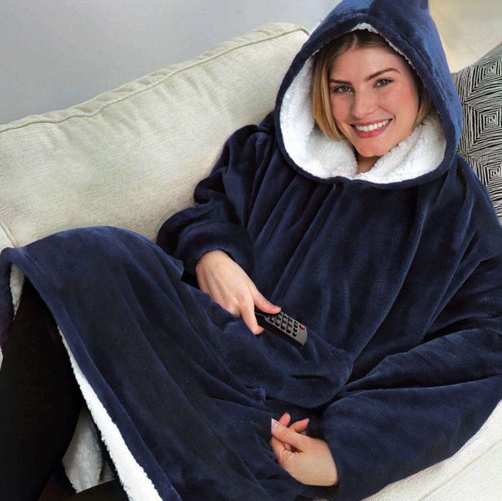 Damern Stor Hoodie med mysigt fleece och praktiska fickor Mirla-Eva Jonsson