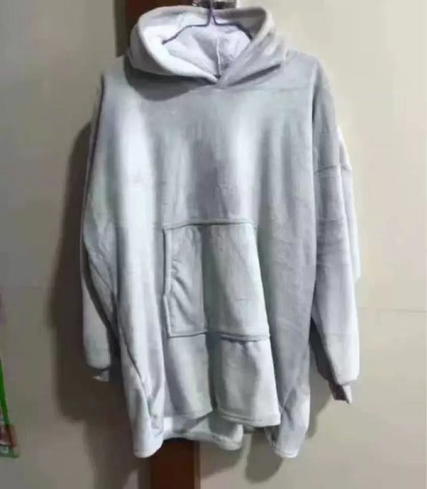 Damern Stor Hoodie med mysigt fleece och praktiska fickor Mirla-Eva Jonsson