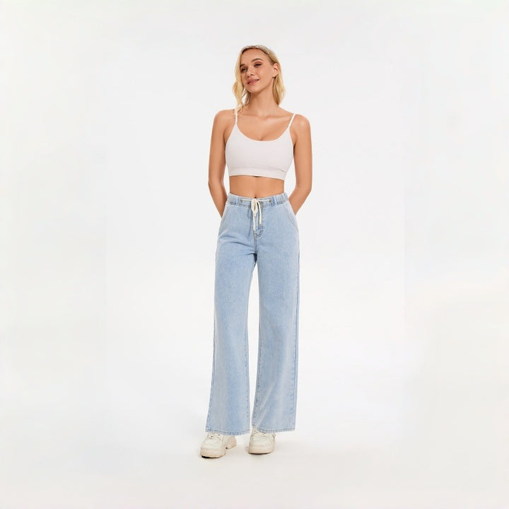 Damern Vida Jeans med elastisk midja och avslappnad passform Mirla-Eva Jonsson