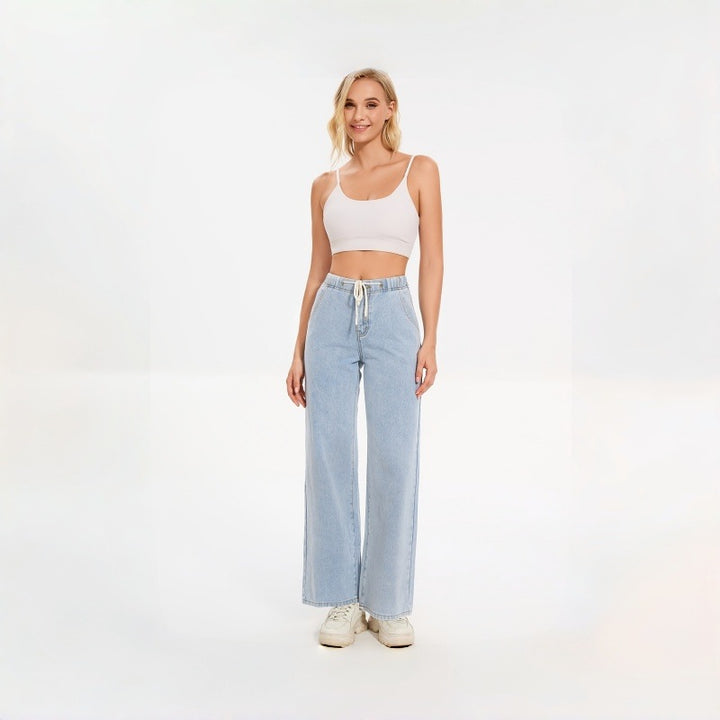 Damern Vida Jeans med elastisk midja och avslappnad passform Mirla-Eva Jonsson