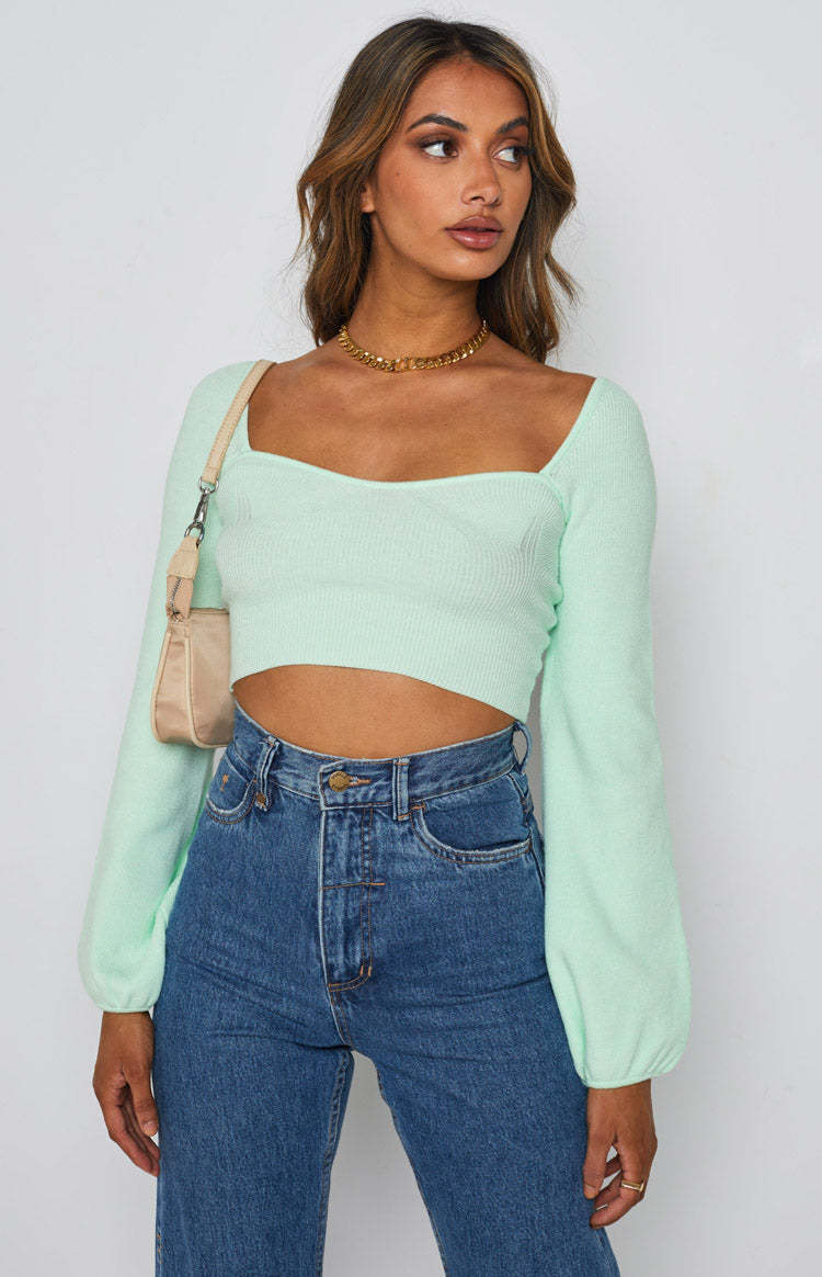 Damern avslappnad crop-top med vid ärm och ribbad struktur Mirla-Eva Jonsson