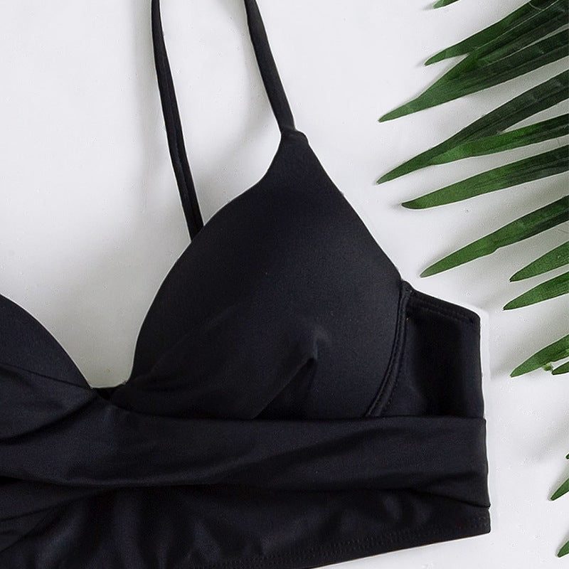 Damern badset med omslag kjol och bikinitopp Mirla-Eva Jonsson