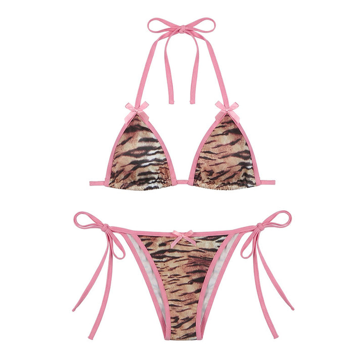 Damern bikinitset med djurmönster och lekfulla remmar Mirla-Eva Jonsson