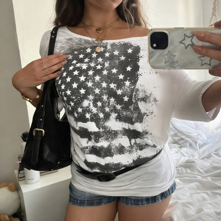 Damern casual T-shirt med kreativt stjärnflaggsdesign Mirla-Eva Jonsson