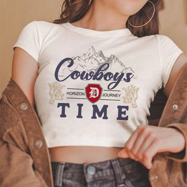 Damern crop-top med kreativt cowboymotiv och avslappnad passform Mirla-Eva Jonsson