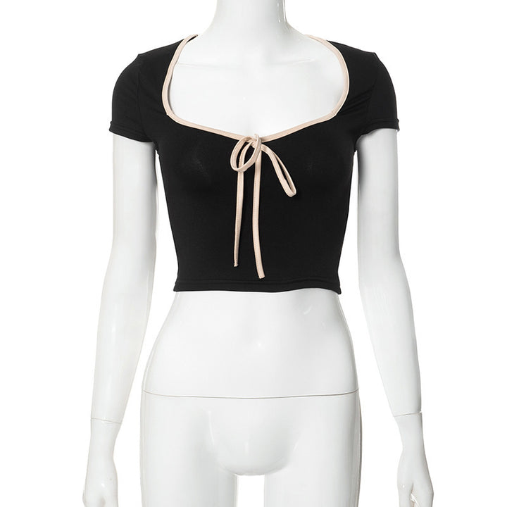 Damern cropped T-shirt med dekorativt snöre Mirla-Eva Jonsson