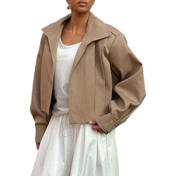 Damern cropped jacka med överlappande axlar Mirla-Eva Jonsson