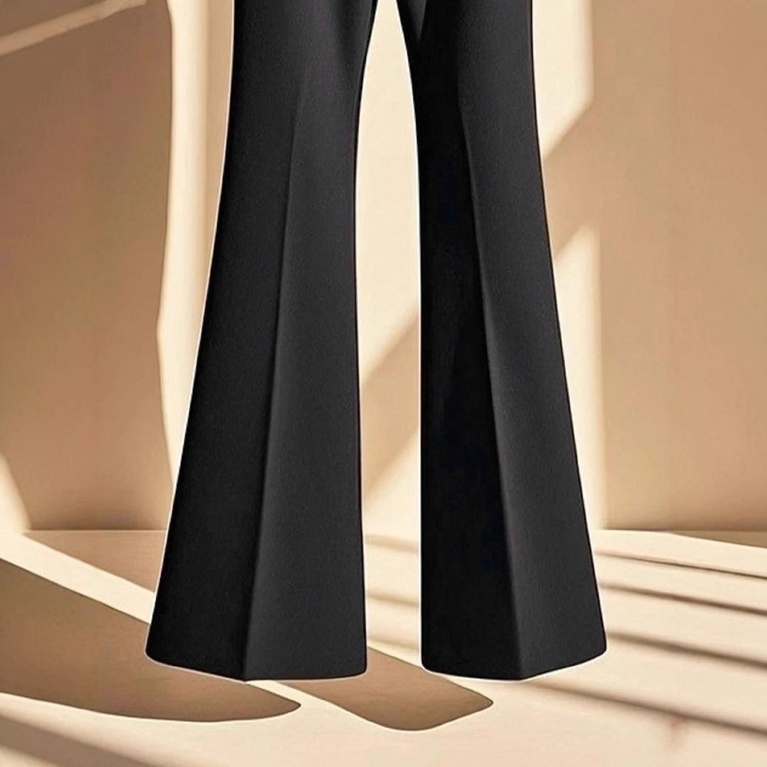 Damern elegant Flared-byxor med hög midja och praktiska fickor Mirla-Eva Jonsson