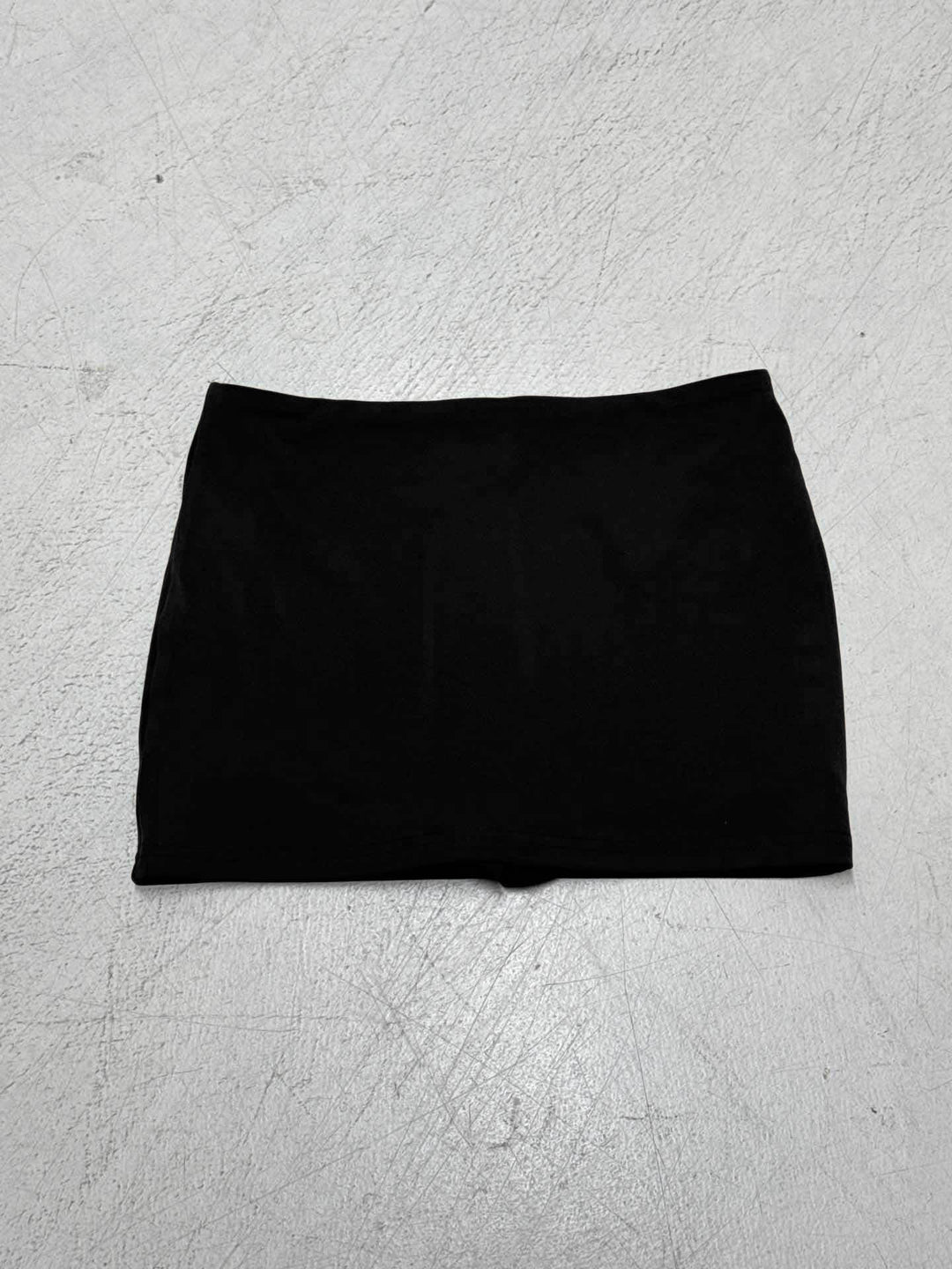 Damern elegant mini kjol i högkvalitativt jersey-material med elastisk midja Mirla-Eva Jonsson