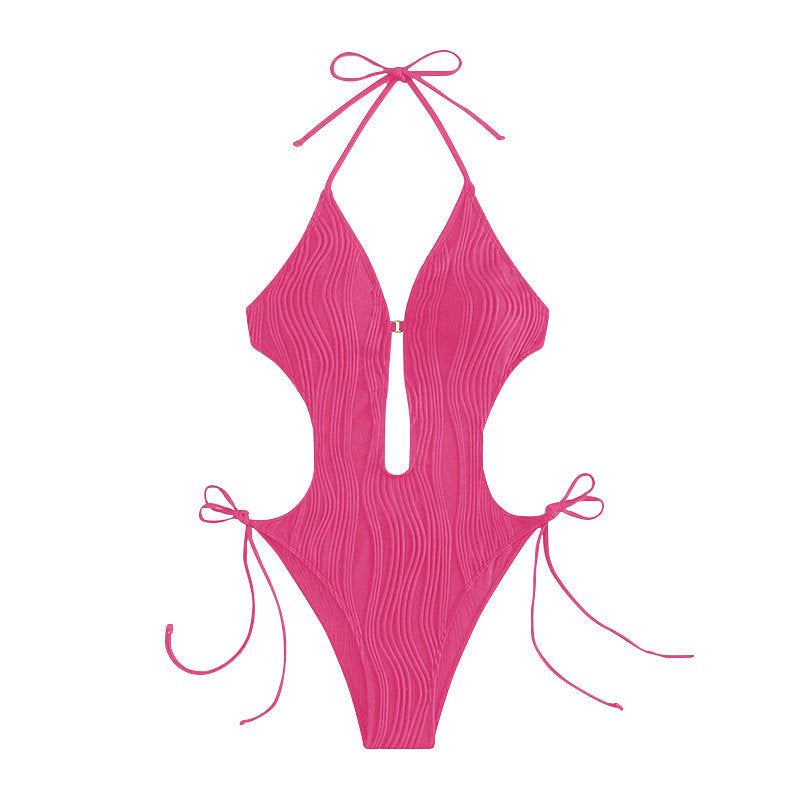 Damern enstyckad baddräkt med raffinerad cut-out-design Mirla-Eva Jonsson