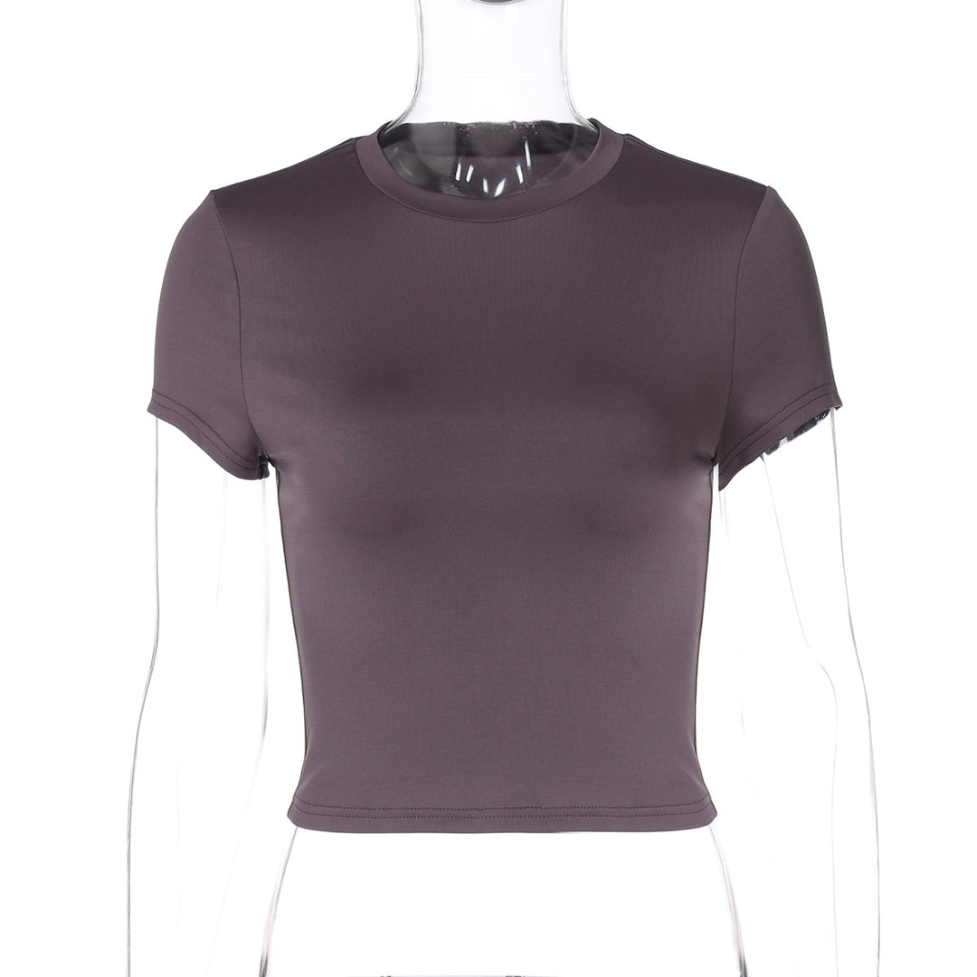 Damern figurnära T-shirt med kort ärm och dekorativ rynkelement Mirla-Eva Jonsson