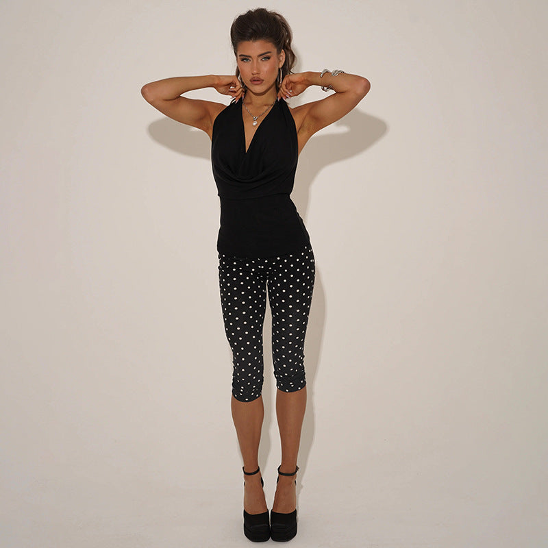 Damern figurnära jumpsuit i polka-prickdesign Mirla-Eva Jonsson