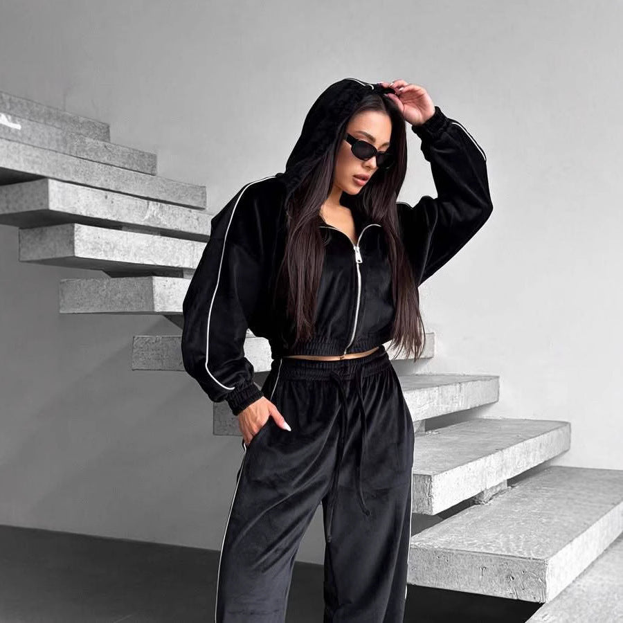 Damern fluffigt fleece-jogging-set med elegant dragkedja Mirla-Eva Jonsson