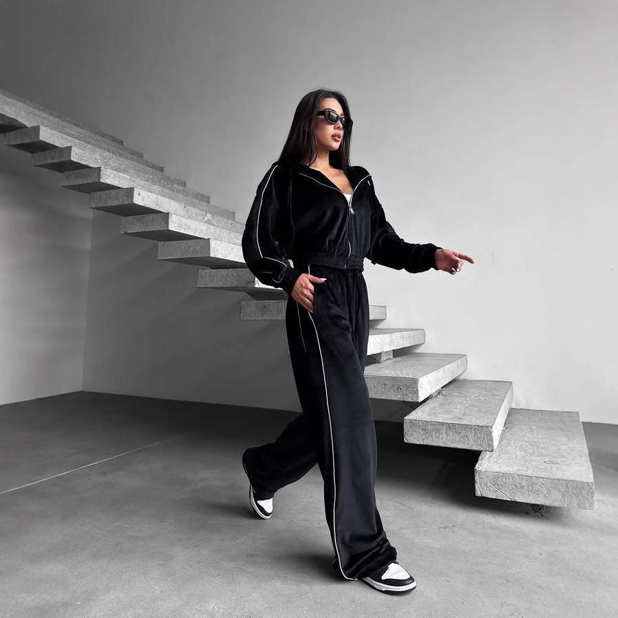 Damern fluffigt fleece-jogging-set med elegant dragkedja Mirla-Eva Jonsson