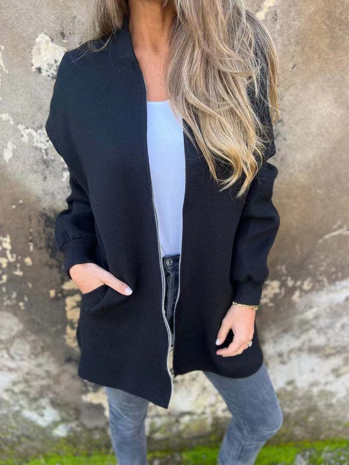 Damern hoodiejacka med långa ärmar och praktisk dragkedja Mirla-Eva Jonsson