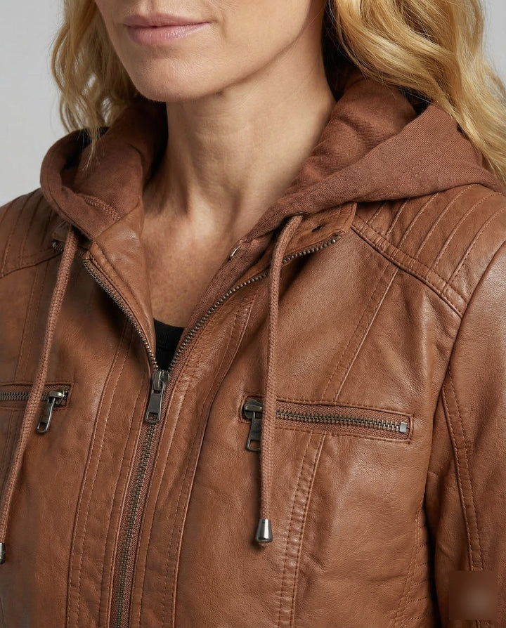 Damern konstläder bikerjacka hoodie-Eva Jonsson
