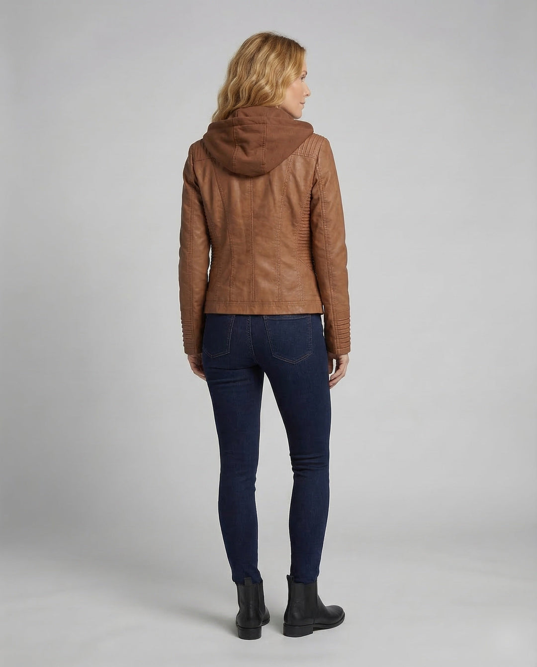 Damern konstläder bikerjacka hoodie-Eva Jonsson