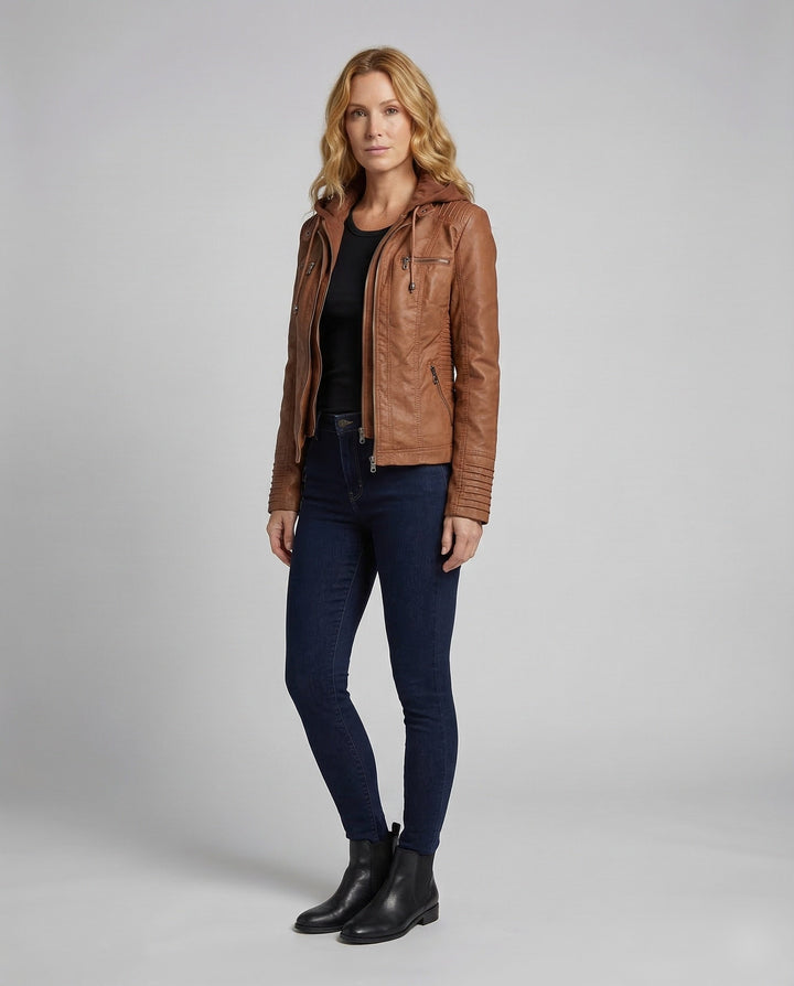 Damern konstläder bikerjacka hoodie-Eva Jonsson