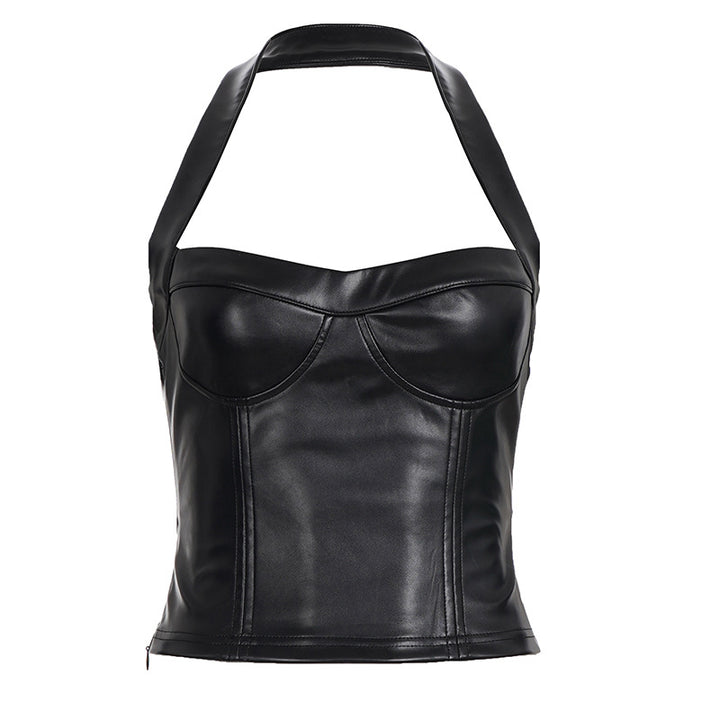 Damern konstläder crop-top med romantisk skärning och förförisk bustier-effekt Mirla-Eva Jonsson