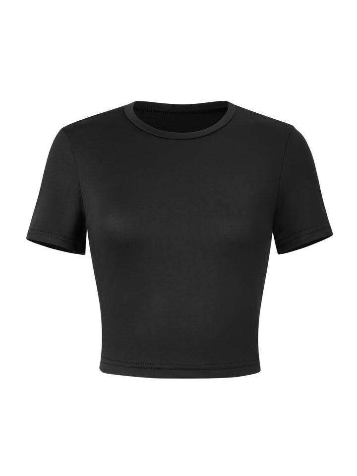 Damern kortärmad crop-top i ventilerande material Mirla-Eva Jonsson