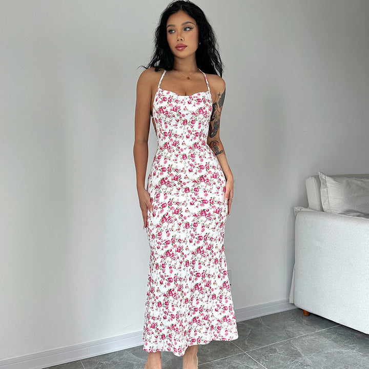 Damern maxiklänning med blommönster Mirla-Eva Jonsson