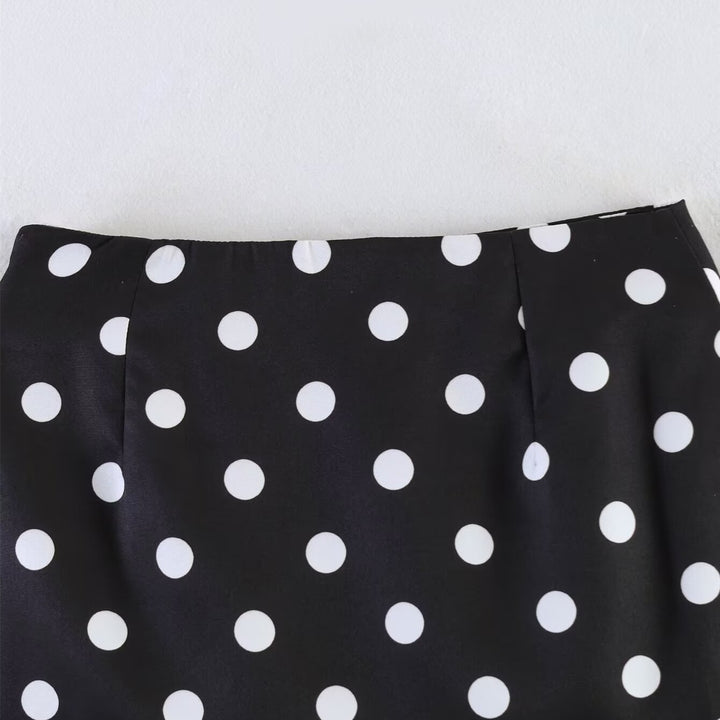 Damern minikjol med trendig prickdesign och elastisk midja Mirla-Eva Jonsson