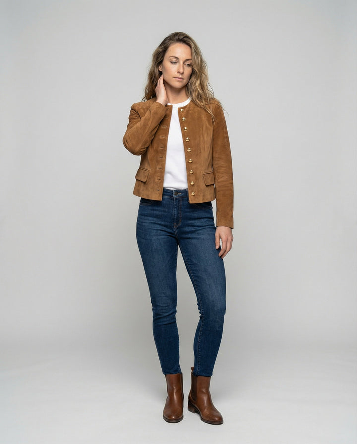 Damern mockajacka med gyllene knappar-Eva Jonsson