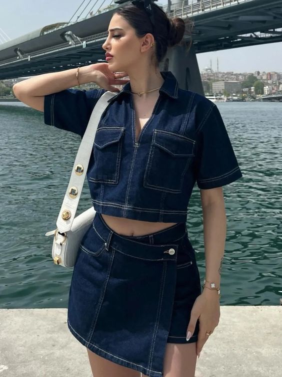 Damern moderikt Denim-kort topp och kjol set Mirla-Eva Jonsson