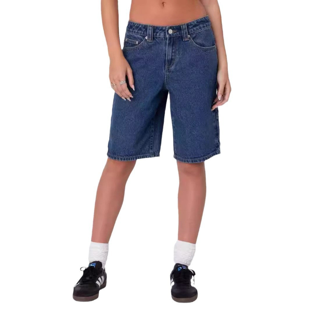 Damern moderiktiga denimshorts i avslappnad skärning med hög midja Mirla-Eva Jonsson