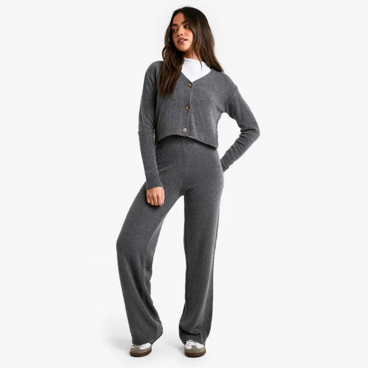 Damern mönstrat lounge-set med elegant cardigan och bekväma vida byxor Mirla-Eva Jonsson