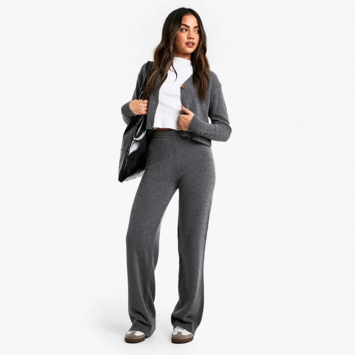 Damern mönstrat lounge-set med elegant cardigan och bekväma vida byxor Mirla-Eva Jonsson