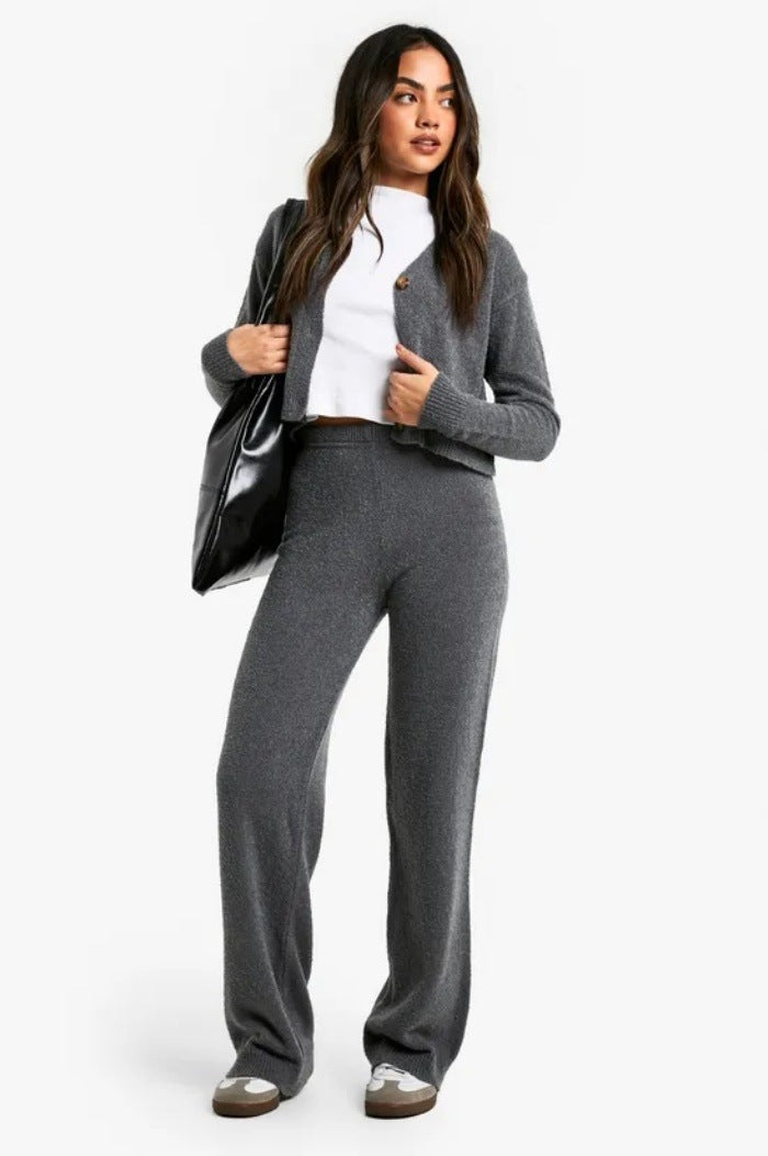 Damern mönstrat lounge-set med elegant cardigan och bekväma vida byxor Mirla-Eva Jonsson