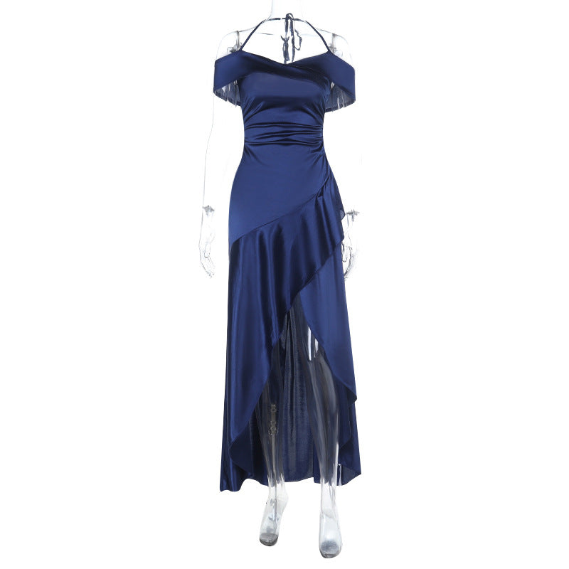 Damern off-the-shoulder maxiklänning med asymmetrisk fåll och elegant inslagning design Mirla-Eva Jonsson