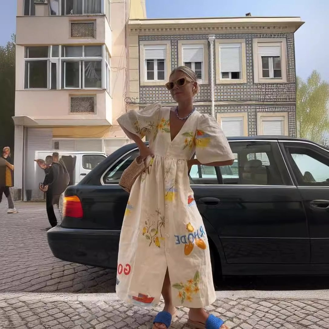 Damern sommarklänning med blommönster Mirla-Eva Jonsson