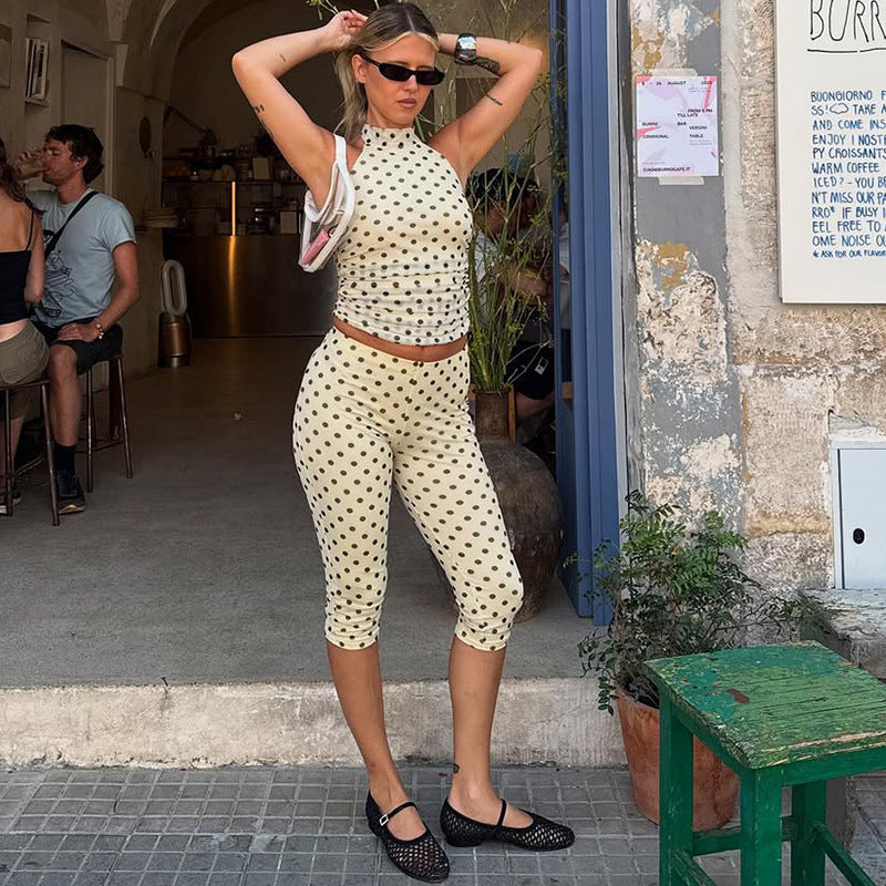 Damern sportig bodysuit med moderiktigt prickmönster Mirla-Eva Jonsson