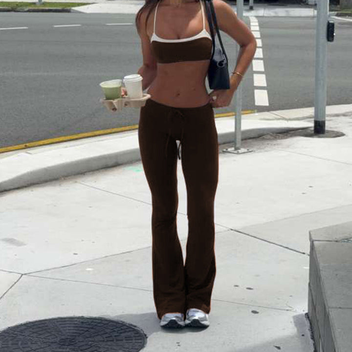 Damern sportigt Flared Set med Crop-Top och knytband Mirla-Eva Jonsson