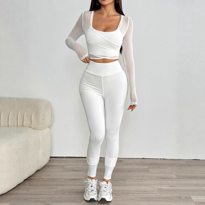 Damern sportigt set med kreativ topp med lång ärm och figurnära leggings Mirla-Eva Jonsson