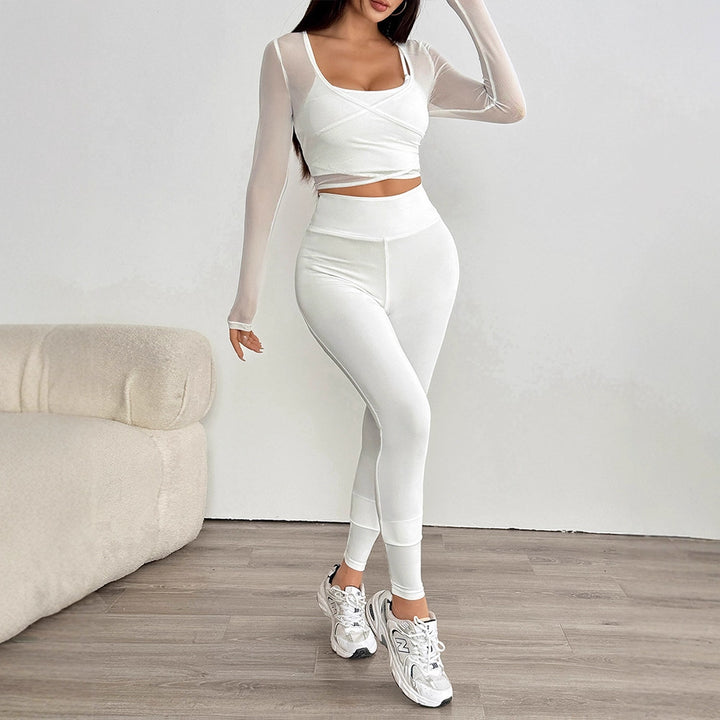 Damern sportigt set med kreativ topp med lång ärm och figurnära leggings Mirla-Eva Jonsson