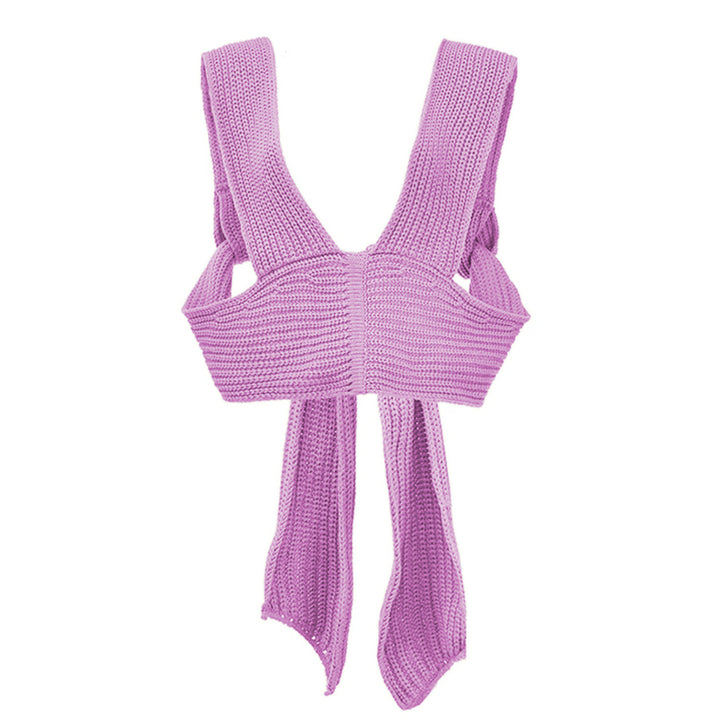 Damern stickad crop-top med raffinerade ryggdetaljer Mirla-Eva Jonsson