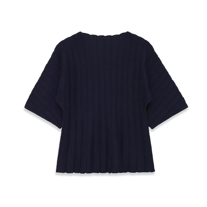 Damern stickad topp med elegant textur och kort arm Mirla-Eva Jonsson