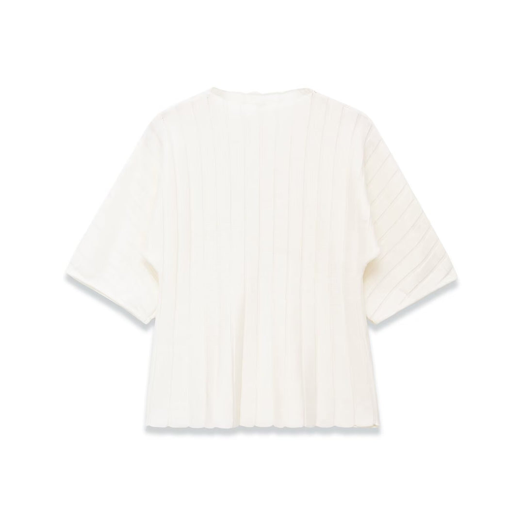 Damern stickad topp med elegant textur och kort arm Mirla-Eva Jonsson