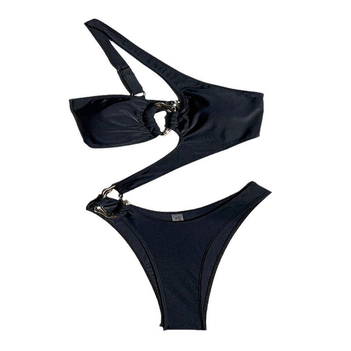 Damern triangel-bikini med asymmetrisk design och justerbara band Mirla-Eva Jonsson