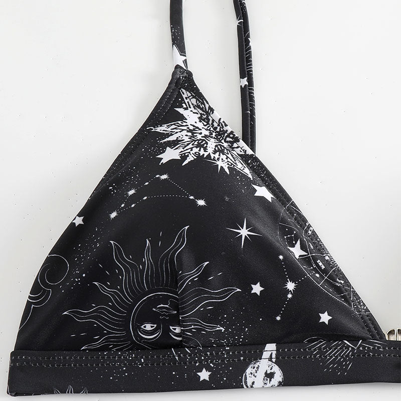 Damern triangelsläp bikini med galaxinspirerat design och justerbara bärremmar Mirla-Eva Jonsson