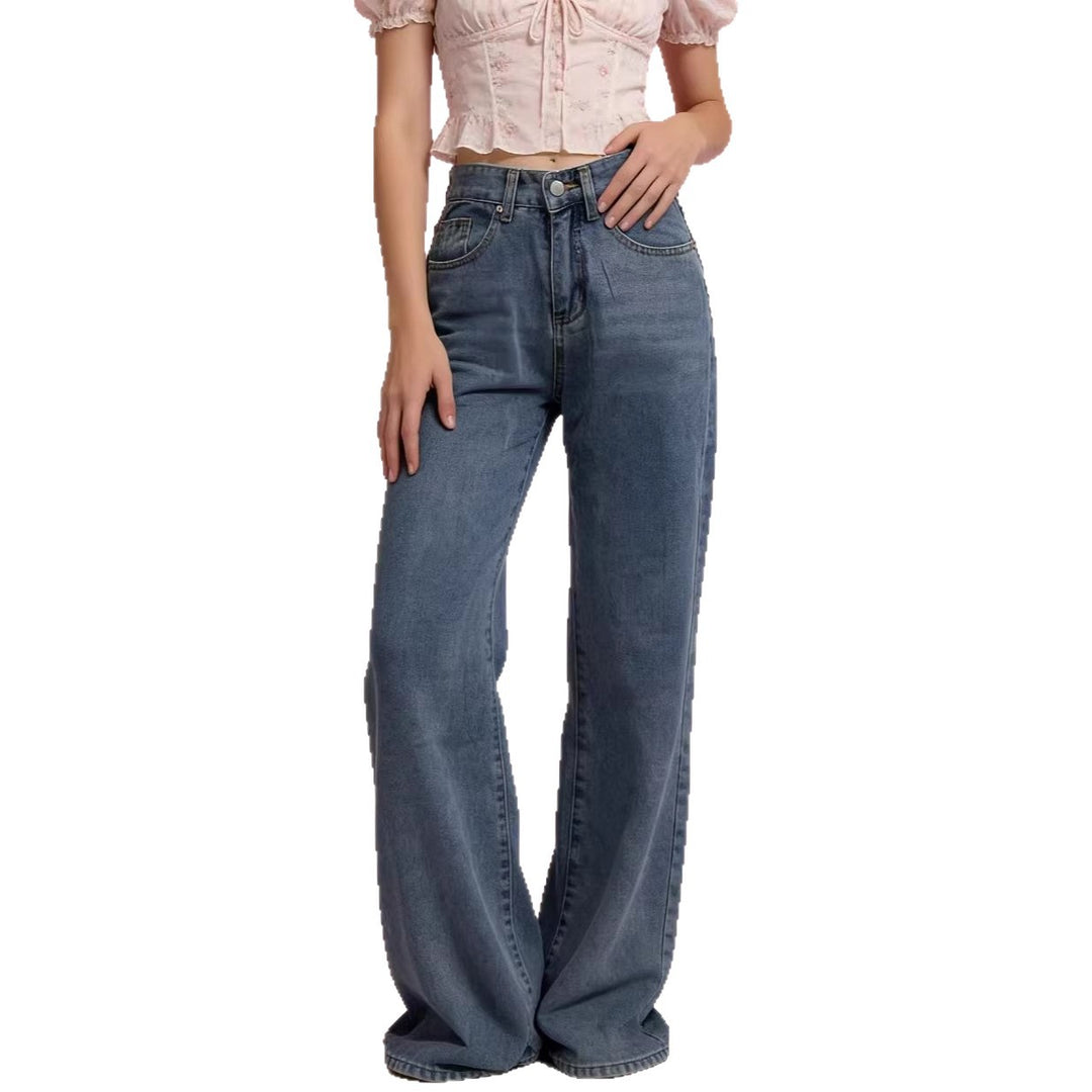 Damern vid hög midja jeans med speciella sömdetaljer Mirla-Eva Jonsson