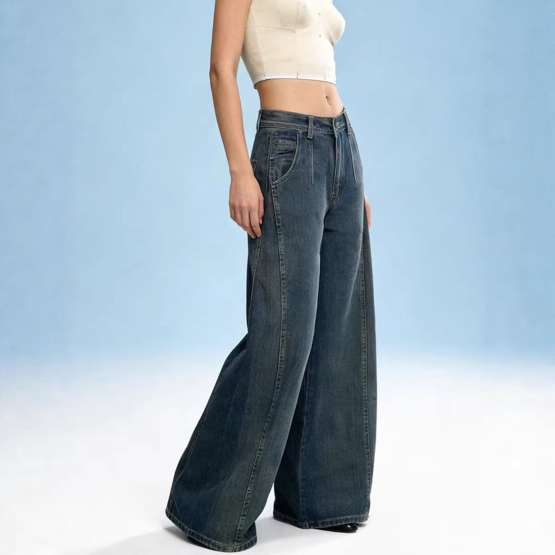 Damern vida denimjeans med hög midja och klassisk snitt Mirla-Eva Jonsson