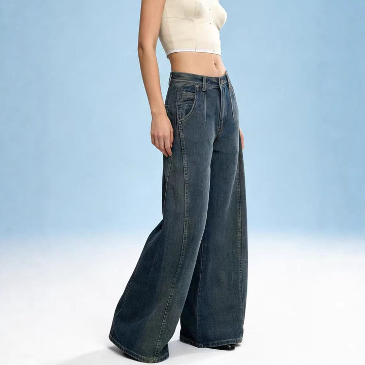 Damern vida denimjeans med hög midja och klassisk snitt Mirla-Eva Jonsson