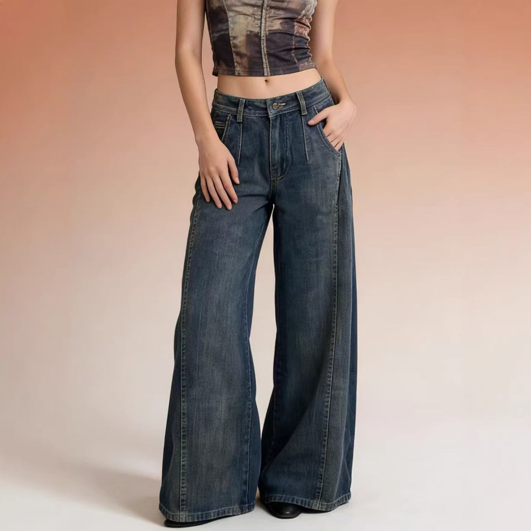Damern vida denimjeans med hög midja och klassisk snitt Mirla-Eva Jonsson