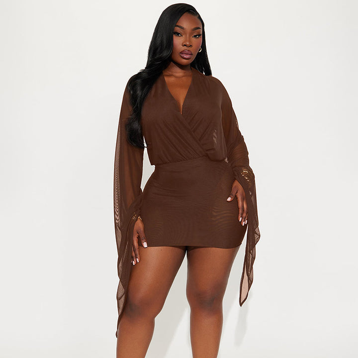 Damern wrap dress med transparenta ärmar Mirla-Eva Jonsson
